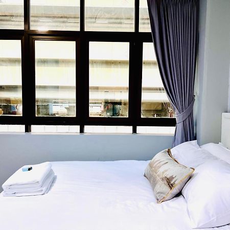 Luna Hotel Банкок Екстериор снимка